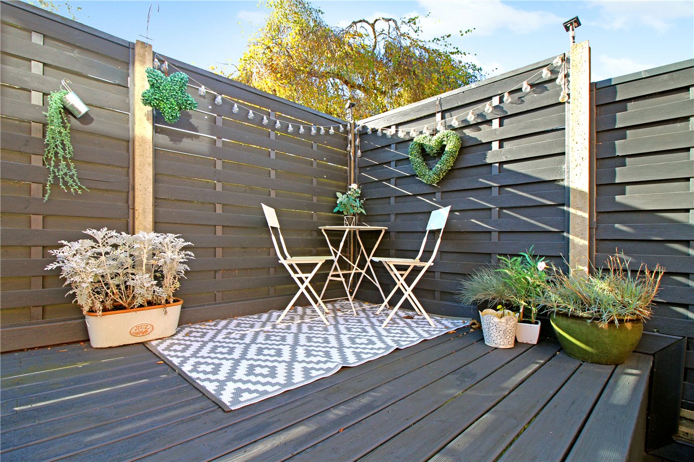 Seating Area 2